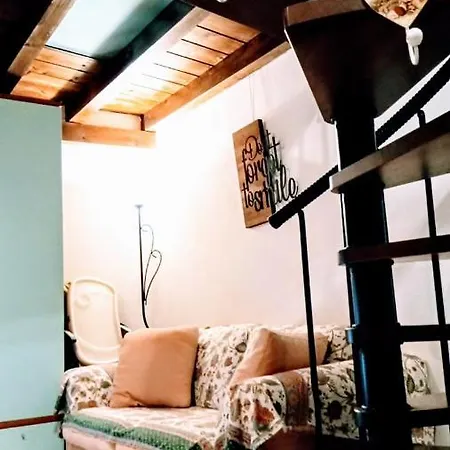 Family&group Attic Late Check-in Free Luggage Apartment