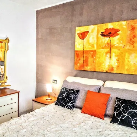 Apartment Family&group Attic Late Check-in Free Luggage *
