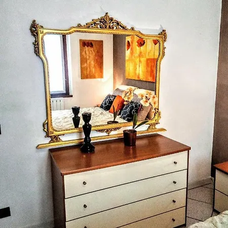 Apartment Family&group Attic Late Check-in Free Luggage
